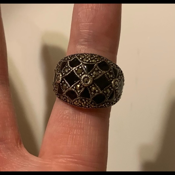 Sterling Silver Onyx Ring - Picture 3 of 4